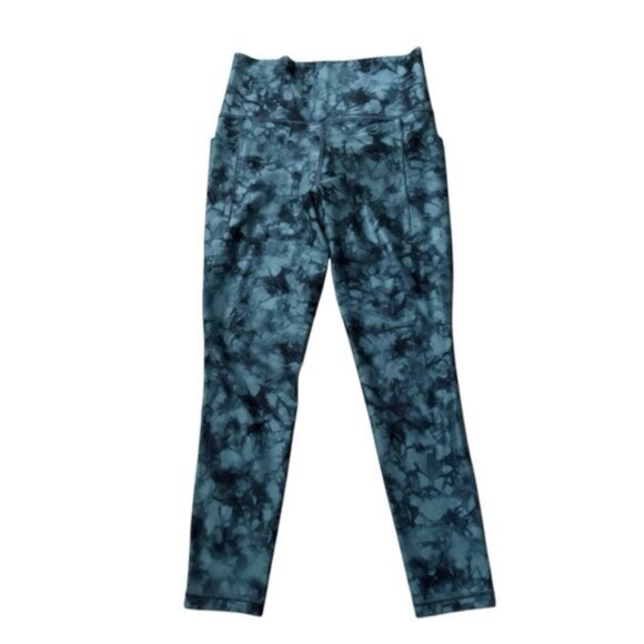 Athleta Salutation Stash Pocket Printed 7/8 Leggings Size Small - Picture 1 of 7